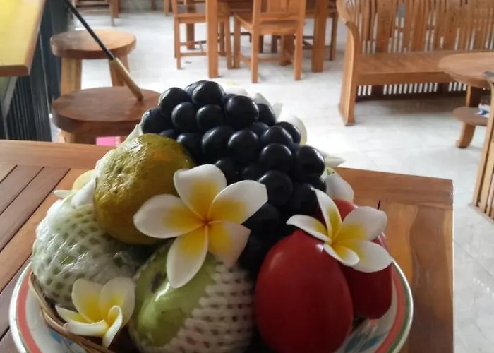 Pujihouse One Homestay Legian (Bali)